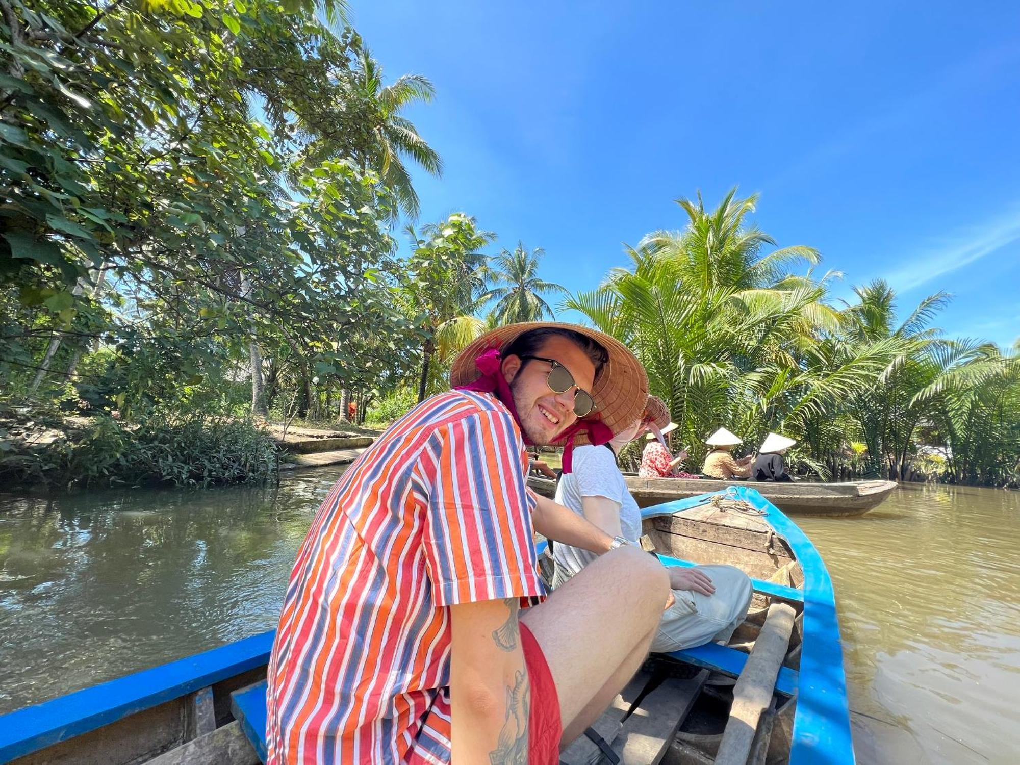 Hide Away Bungalows In Ben Tre City Exterior foto