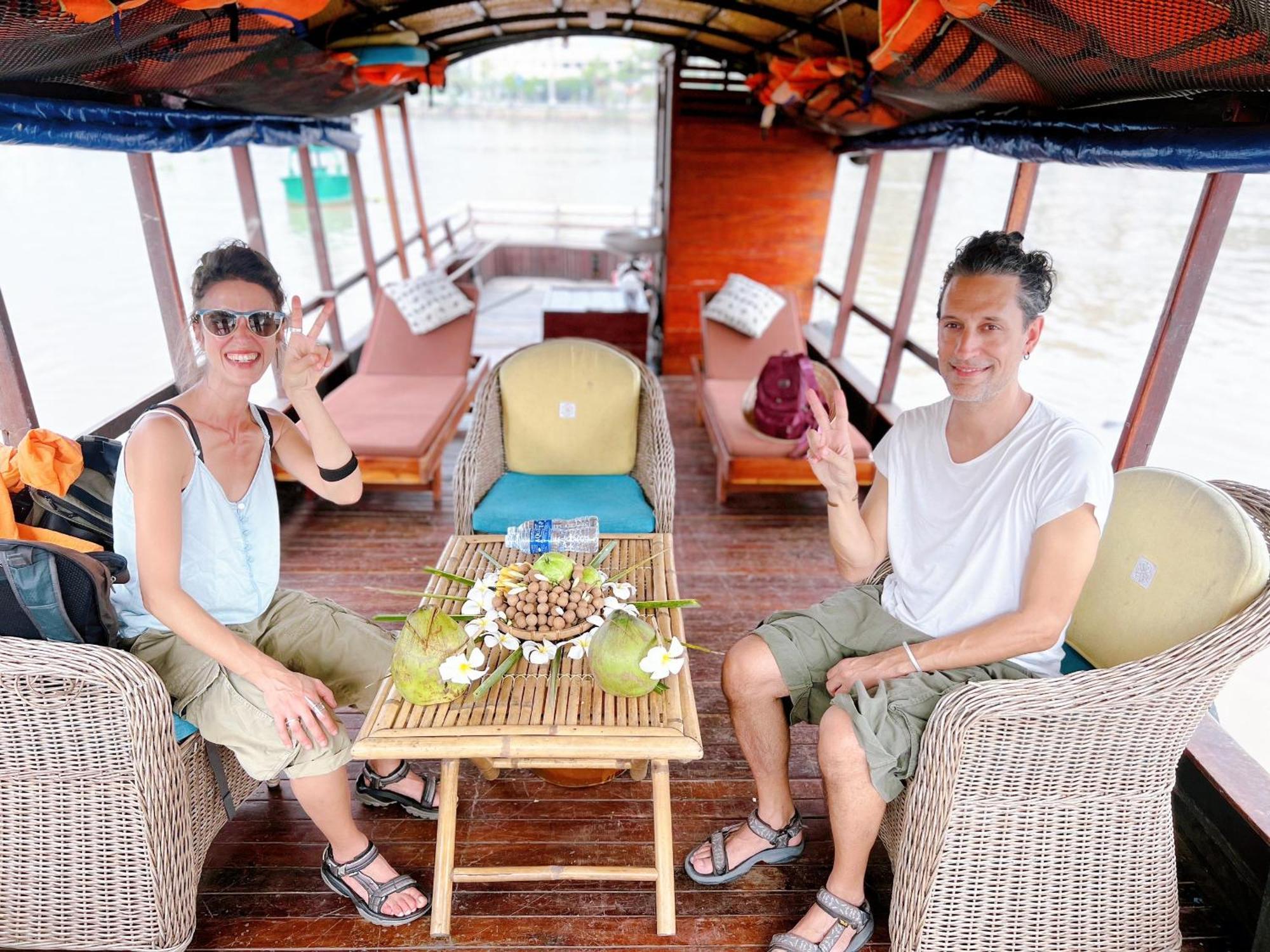 Hide Away Bungalows In Ben Tre City Exterior foto